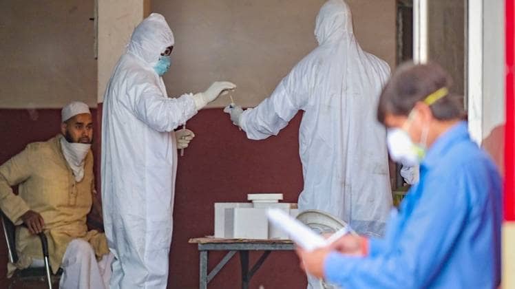 चीन में अब तक 84,031 कोरोना के मामले, भारत में 85,784 (फाइल फोटो)