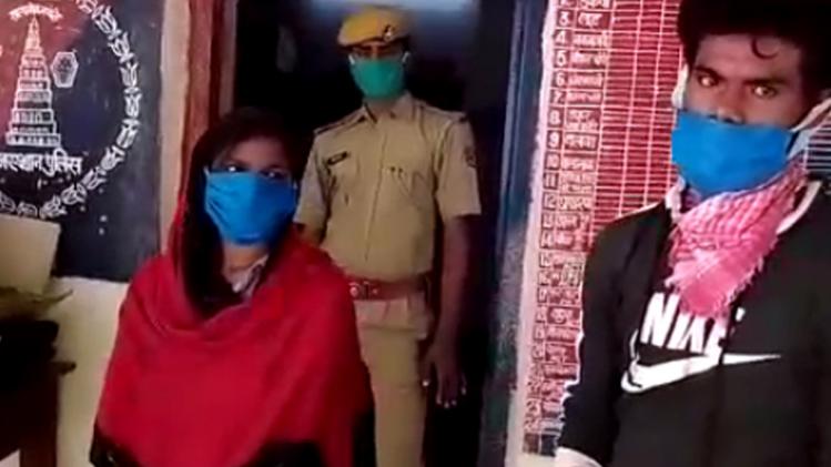 मालगाड़ी में छिपकर भाग रहा था प्रेमी जोड़ा.