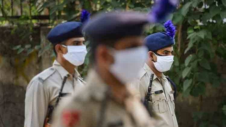कोरोना की चपेट में अर्धसैनिक बल के जवान (फाइल फोटो)