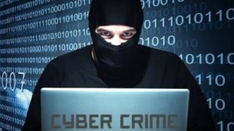 लॉकडाउन में चल रहा ऑनलाइन ठगी का धंधा (प्रतीकात्मक तस्वीर)