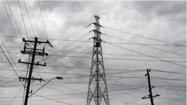 विशेष पैकेज से बिजली कंपनियों को मिलेगी राहत (फाइल फोटो)