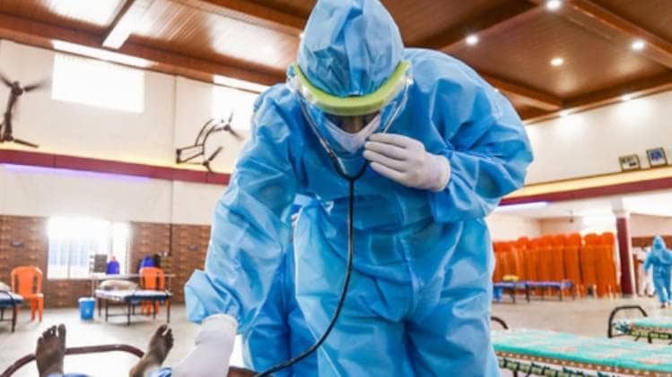 कोरोना का कहर (Courtesy- PTI)