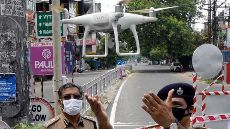 कोरोना संकट के दौर में ड्रोन की भूमिका अहम होती जा रही (फाइल-पीटीआई) 