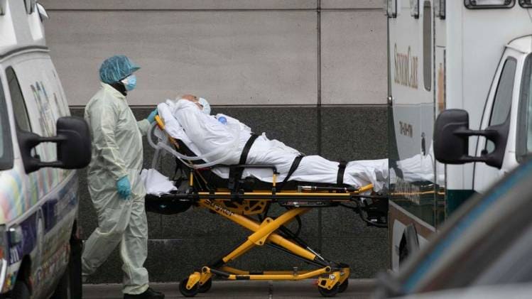 सरकारी स्कूल टीचर की मौत का पहला मामला सामने आया ( फाइल फोटो-PTI)