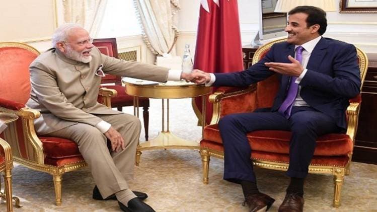 पीएम नरेंद्र मोदी और कतर के अमीर शेख तमीम बिन हमद अल-थानी (फोटो-ट्विटर/@PMOIndia)