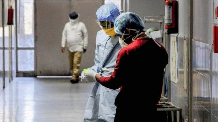 दिल्ली में तेजी से बढ़ रही है कोरोना मरीजों की संख्या (PTI)