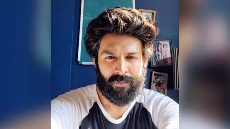 कार्तिक आर्यन