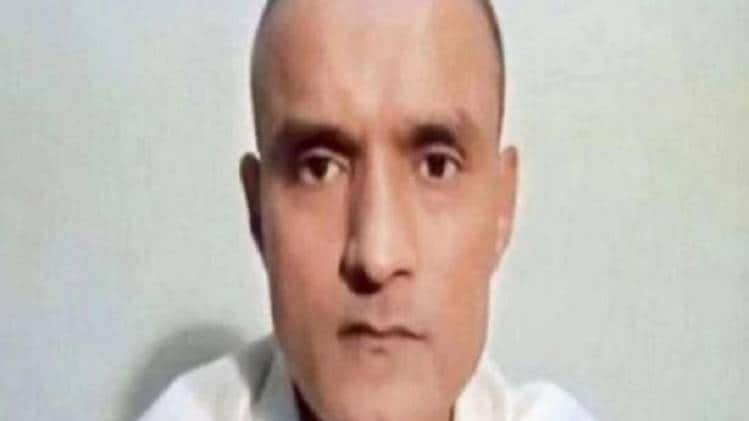 नौसेना के रिटायर्ड अधिकारी कुलभूषण जाधव