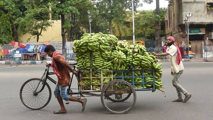 मजदूरों के सामने रोजगार का संकट (PTI)