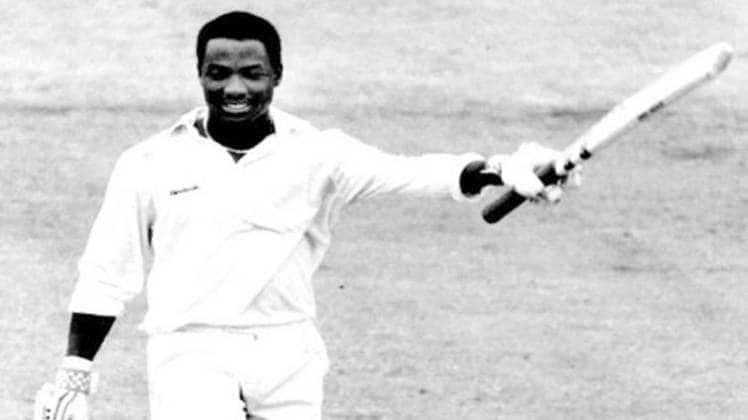 January 04, 1993- Lara celebrates century during test against Australia at the SCG (Getty)