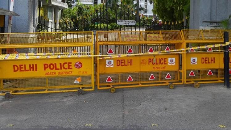 पूरे देश में लागू है लॉकडाउन (फोटो: PTI)