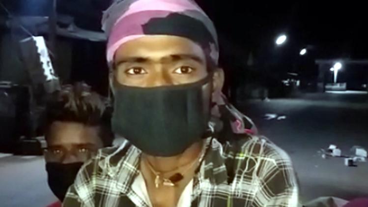 रिक्शे से 600 किमी चलने वाला मजदूर