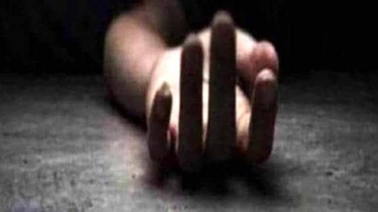 लड़की ने की आत्महत्या (प्रतीकात्मक तस्वीर)