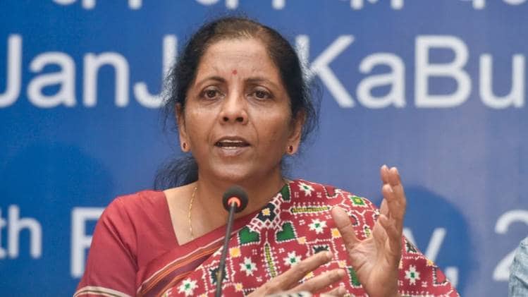 निर्मला सीतारमण ने लगातार तीसरे दिन मीडिया से बात की