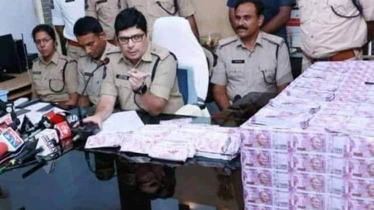 सोशल मीडिया यूजर्स