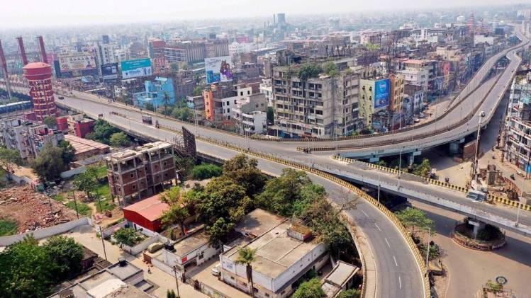 लॉकडाउन के दौरान खाली पड़ी पटना की सड़कें (फोटो-पीटीआई)