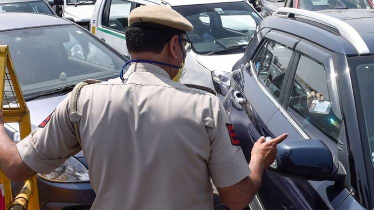 अब दिल्ली में वर्चुअल कोर्ट से होगा चालान का निपटारा (फाइल-पीटीआई)