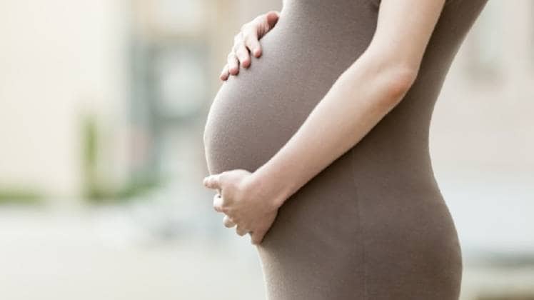 कोरोना से संक्रमित गर्भवती महिला से भ्रूण को खतरा