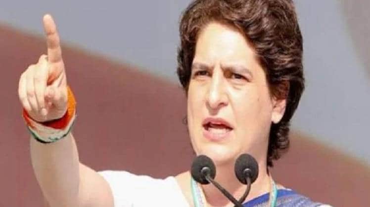 प्रियंका गांधी ने सीएम योगी पर गलतबयानी का आरोप लगाया है (फाइल फोटो)
