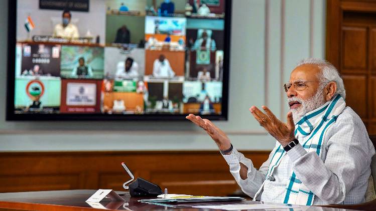 पीएम मोदी लॉकडाउन 3.0 के बाद बने हालात पर मुख्यमंत्रियों से चर्चा करेंगे (फोटो-PTI)