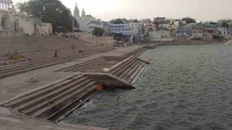 पुष्कर के घाट (Photo- Aajtak)