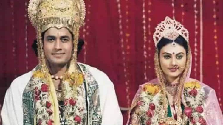 सीरियल रामायण से राम और सीता