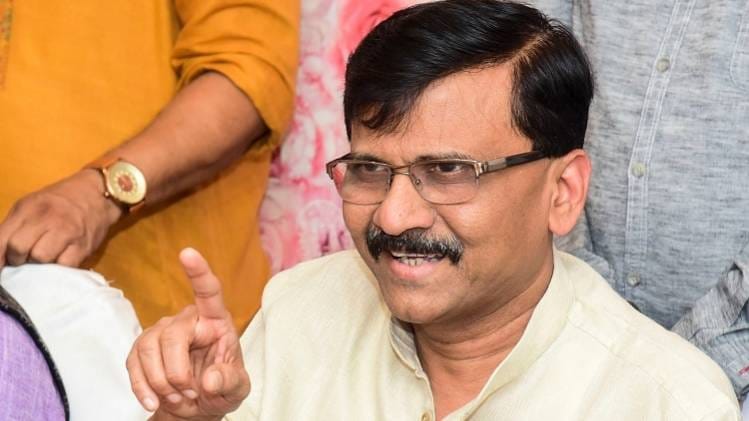 संजय राउत ने ट्वीट कर साधा निशाना (PTI)