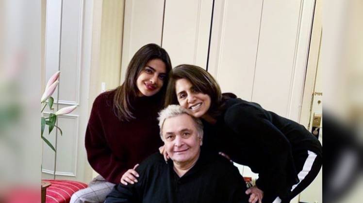 प्रियंका, ऋषि, नीतू कपूर