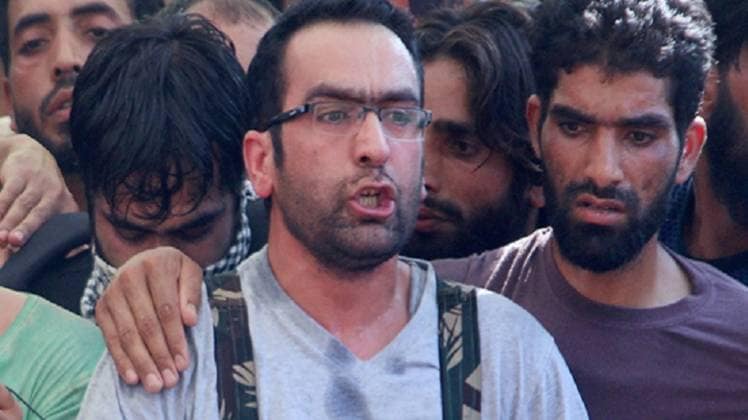 हिज्बुल कमांडर रियाज नायकू की फाइल फोटो (PTI)