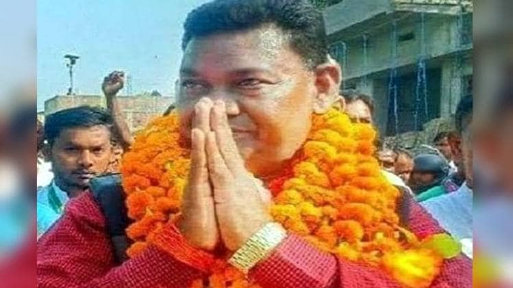 रेड जोन रांची से चतरा पहु्ंचे श्रम मंत्री सत्यानंद भोक्ता (फाइल फोटो)