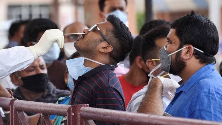 दिल्ली पुलिस में बढ़ रहे हैं कोरोना के केस (PTI)