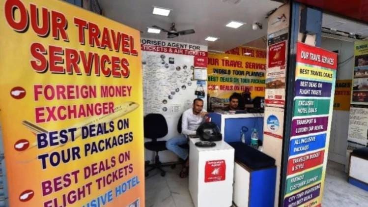 हॉस्पिटैलिटी और ट्रैवल इंडस्ट्री को वित्त मंत्री से राहत की उम्मीद 