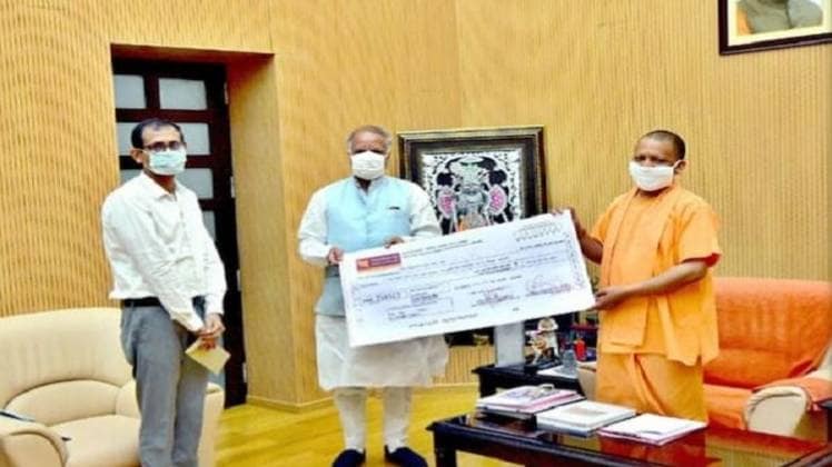 सीएम राहत कोष में दिए 1.47 करोड़