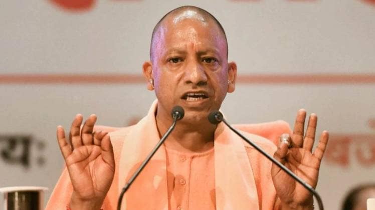 यूपी के मुख्यमंत्री योगी आदित्यनाथ (फाइल फोटो)