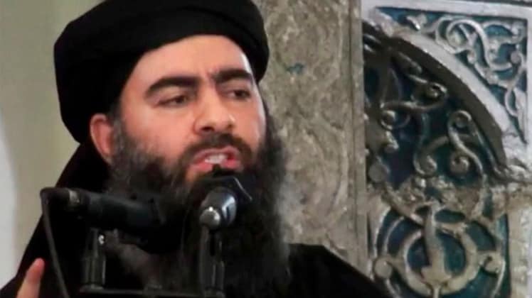 आईएस का कुख्यात सरगना अबू बकर अल-बगदादी जो पिछले साल मारा गया (फाइल-एपी)