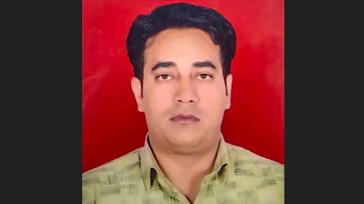 इंटेलिजेंस ब्यूरो (आईबी) के कर्मचारी अंकित शर्मा (फाइल फोटो-PTI)