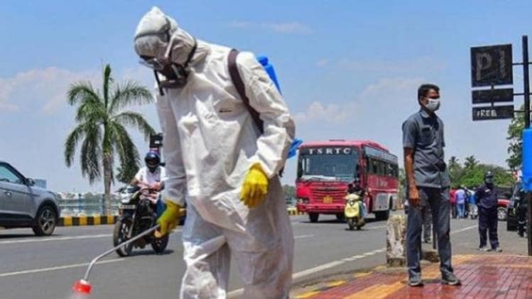 तेजी से रेड जोन में बदल रहे हैं ग्रीन जोन वाले जिले (फोटो- PTI)