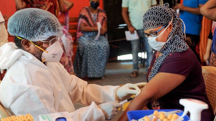 ऐसे होगी कोरोना की जांच (प्रतीकात्मक फोटो)