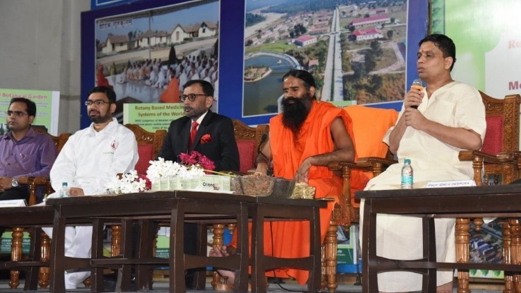 कोरोनिल का नहीं हुआ क्लीनिकल ट्रायल