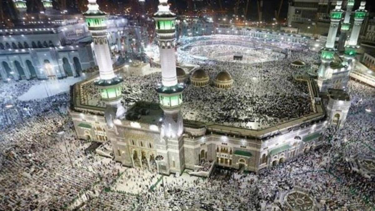 हज कमेटी ने कही पैसे वापस करने की बात 