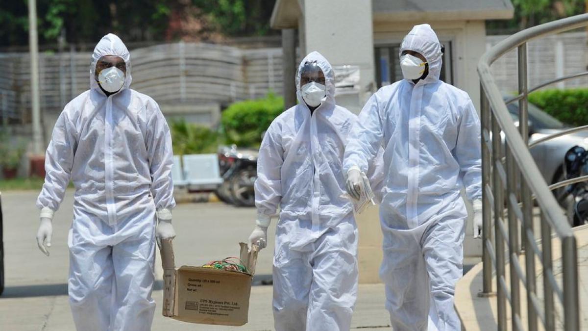 बढ़ रहा कोरोना संक्रमण