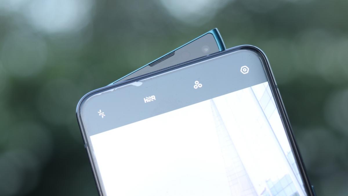 Flipkart पर जारी है Oppo की सेल