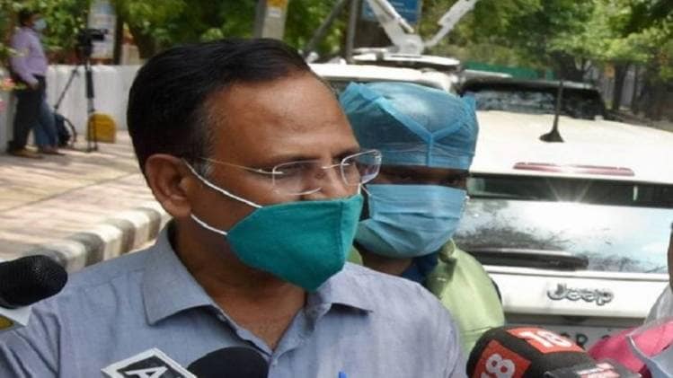 दिल्ली के स्वास्थ्य मंत्री सतेंदर जैन (फोटो- पीटीआई)