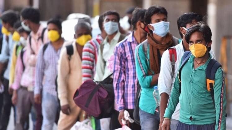 प्रवासी मजदूर (फाइल फोटो- PTI)