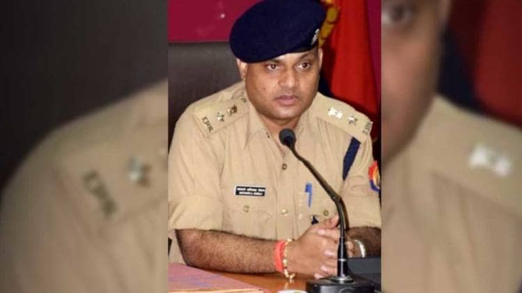 आईपीएस अफसर सत्यार्थ अनिरुद्ध पंकज 