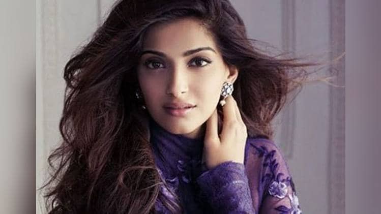 सोनम कपूर