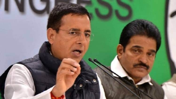 केसी वेणुगोपाल के साथ रणदीप सुरजेवाला (फाइल फोटो)