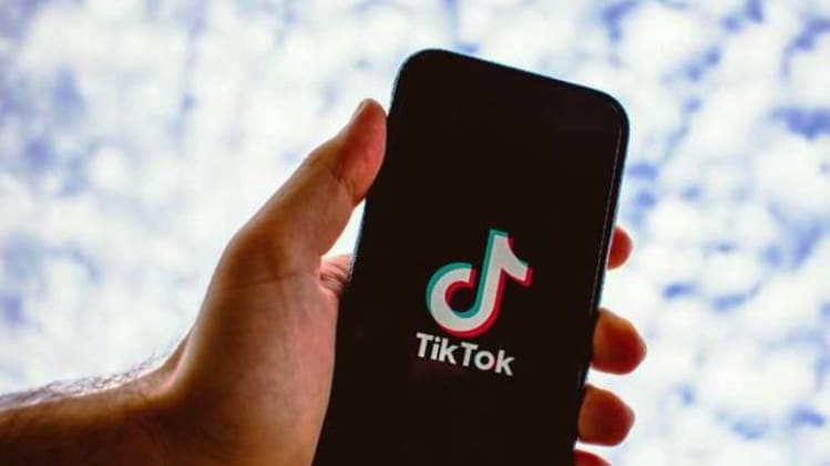 टिकटॉक सहित 59 चीनी ऐप पर लगा है बैन 