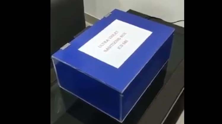 Indian railways ultra violet sanitizing machine