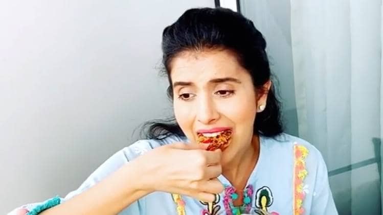 चारु असोपा